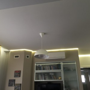 ΚΡΥΦΟΣ ΦΩΤΙΣΜΟΣ LED ΟΙΚΙΑΣ FLOATING ROOF.jpg